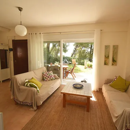 Holiday home Dolotea Sea Side House,
