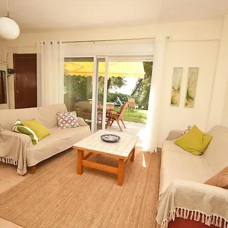Dolotea Sea Side House,